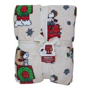 Peanuts Full/Queen Plush Blanket 90x90 By Berkshire Polyester Snoopy Holiday